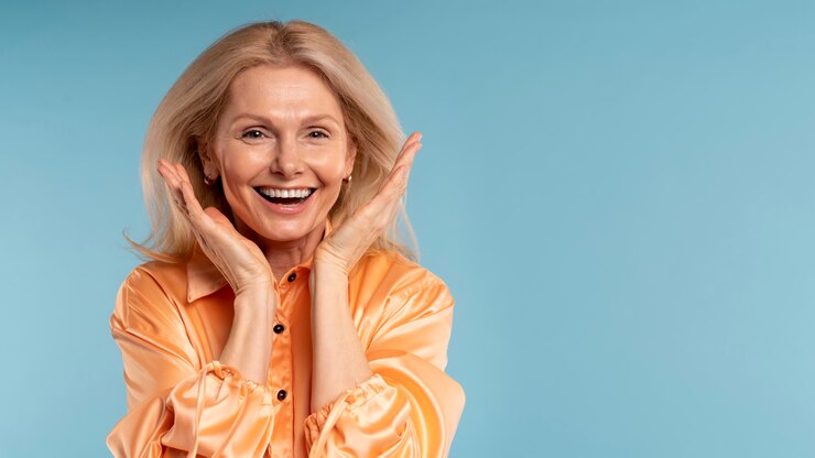 Elevando la Autoestima Durante la Menopausia: Un Viaje de Autodescubrimiento