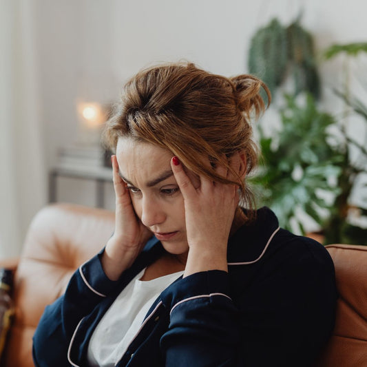 El estrés y el aumento de peso: Cómo evitar que ambos arruinen tu salud